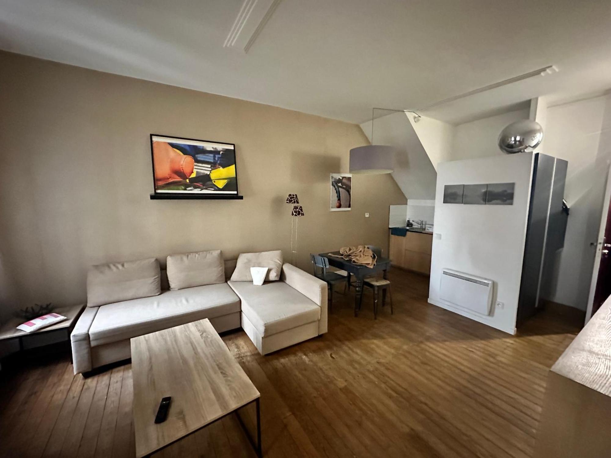 Standing Apartment T2 Near The Train Station And 图尔 外观 照片